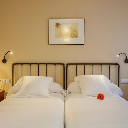 Hotel Casa Da Galbana Friol Chambre photo