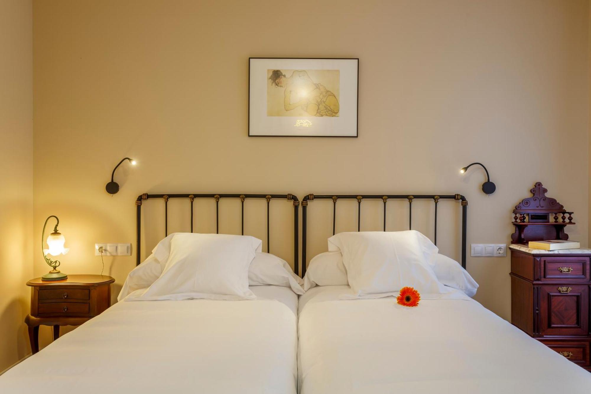 Hotel Casa Da Galbana Friol Chambre photo